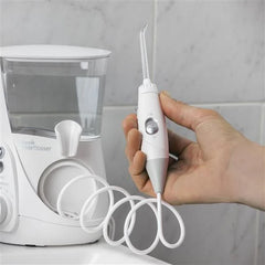 White Aquarius™ Professional Water Flosser – White (WP-670)