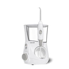 White Aquarius™ Water Flosser – White (WP-660)